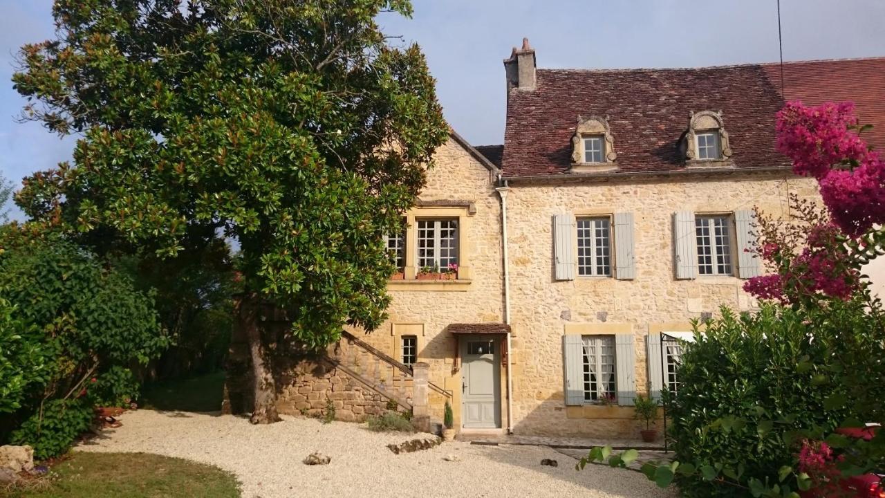 Rue Du Chateau Lalinde Екстер'єр фото