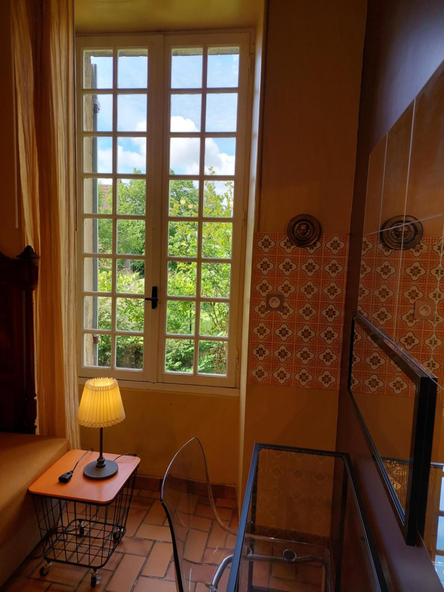 Rue Du Chateau Lalinde Екстер'єр фото